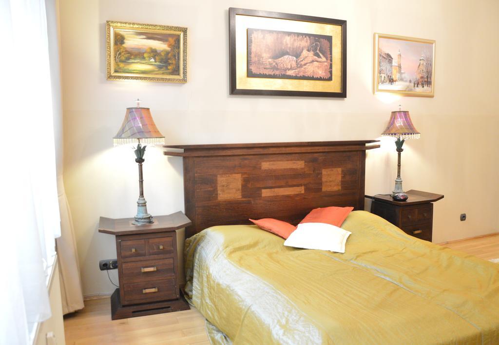 Classic Flat At Basilica Daire Budapeşte Dış mekan fotoğraf