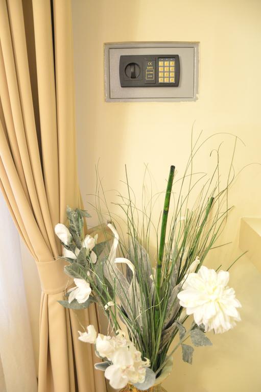 Classic Flat At Basilica Daire Budapeşte Dış mekan fotoğraf